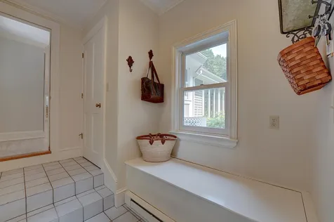 32 Bradley Lane North Hampton NH 03862