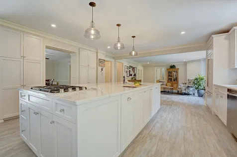 32 Bradley Lane North Hampton NH 03862