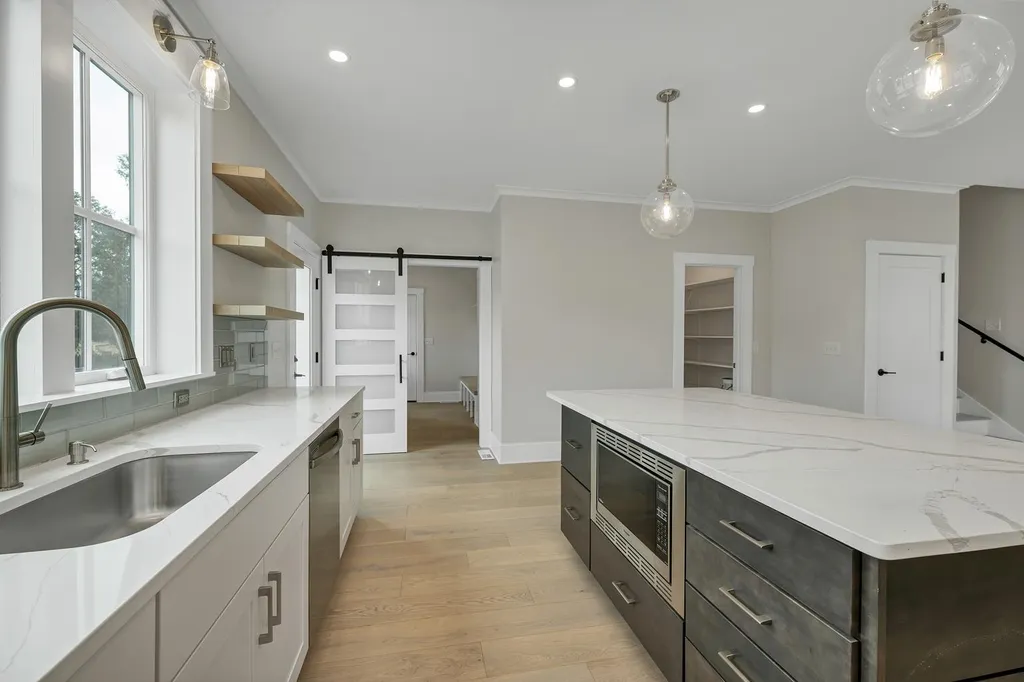 95 Brewster Street Portsmouth NH 03801