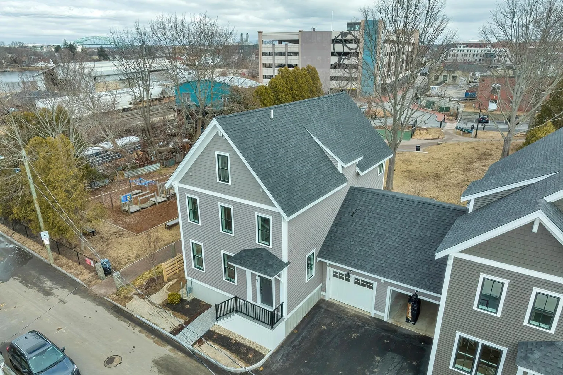 95 Brewster Street Portsmouth NH 03801