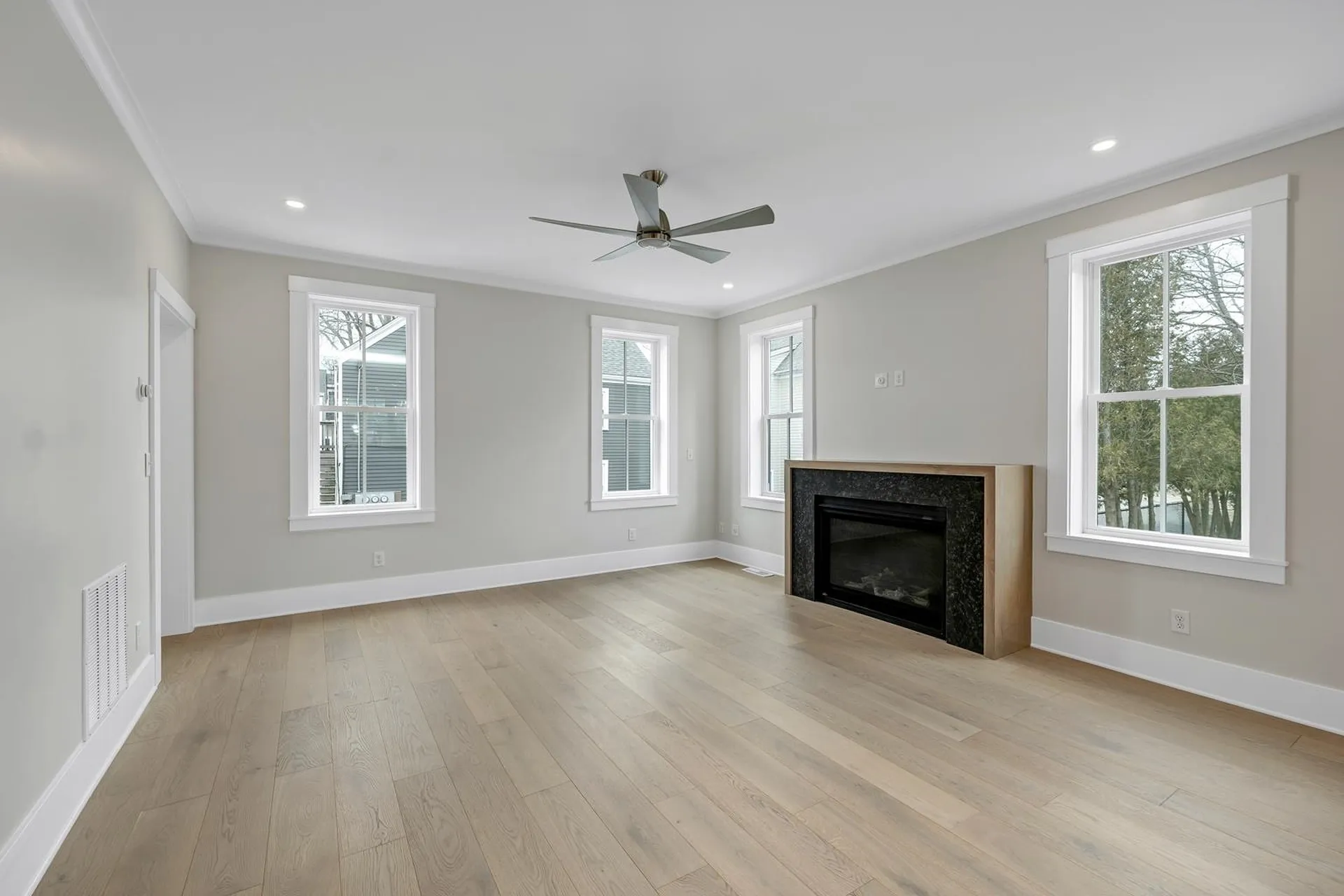 95 Brewster Street Portsmouth NH 03801