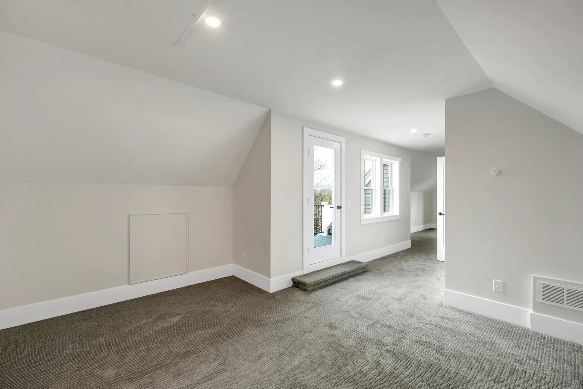95 Brewster Street Portsmouth NH 03801