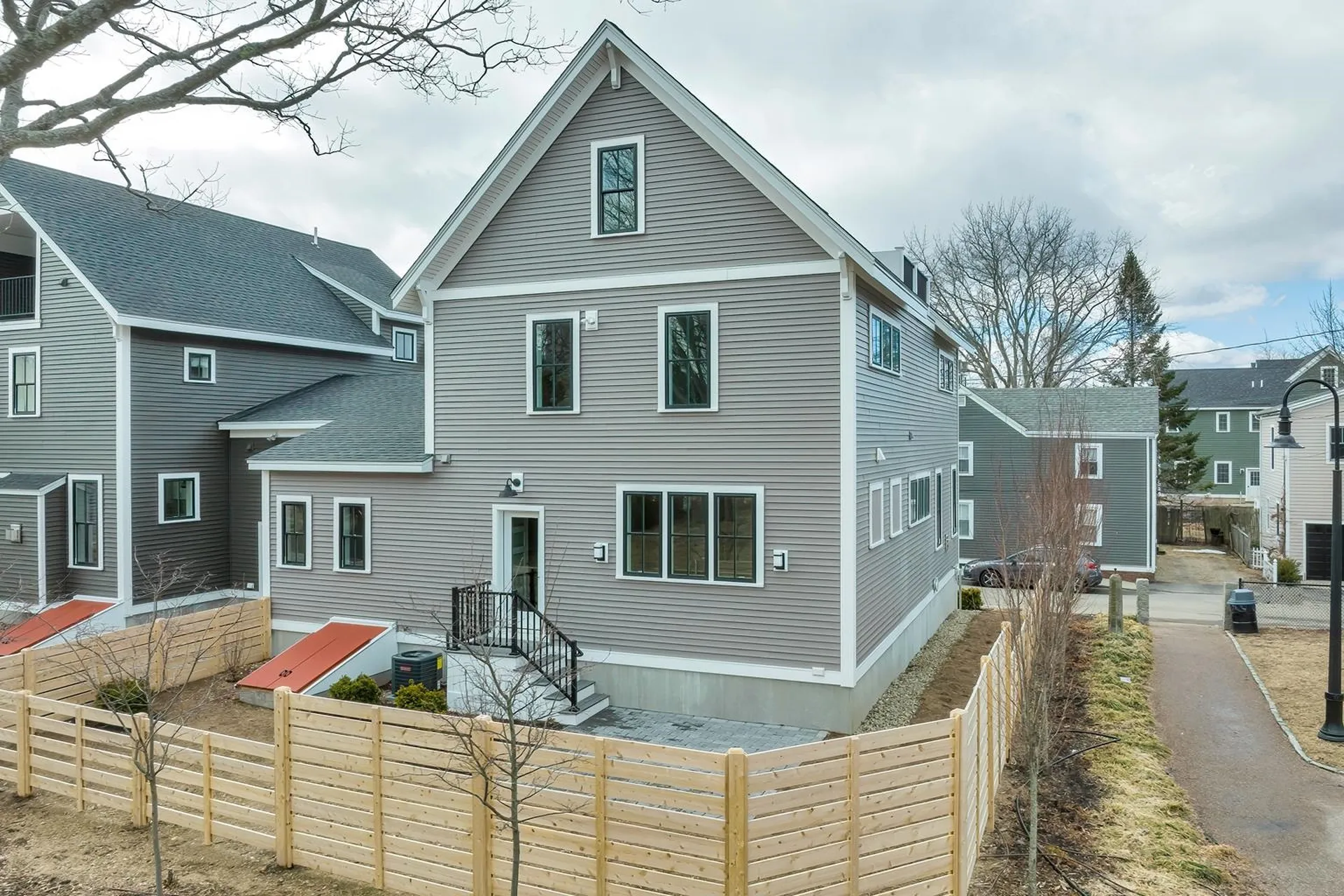 95 Brewster Street Portsmouth NH 03801