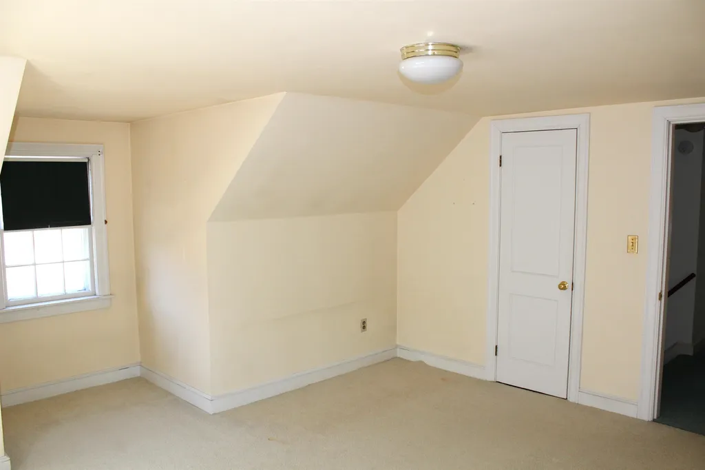 102 Belknap Street Dover NH 03820