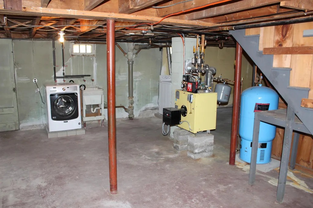102 Belknap Street Dover NH 03820