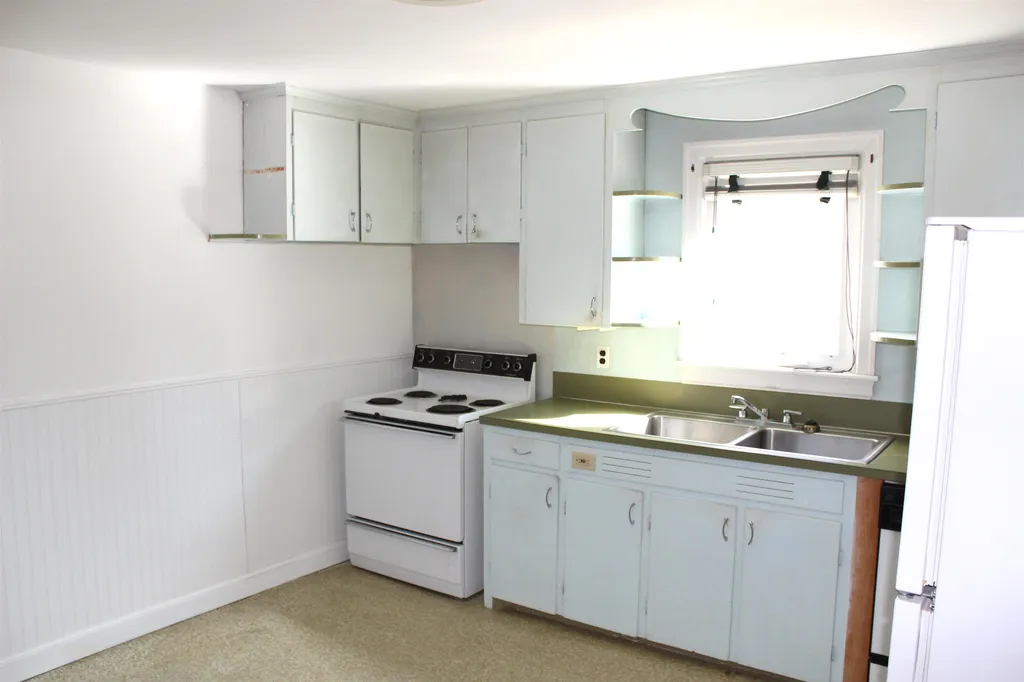 102 Belknap Street Dover NH 03820