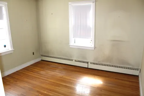 102 Belknap Street Dover NH 03820