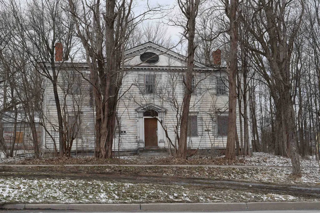 54 West Main Street Vergennes, VT Real Estate MLS 4902740