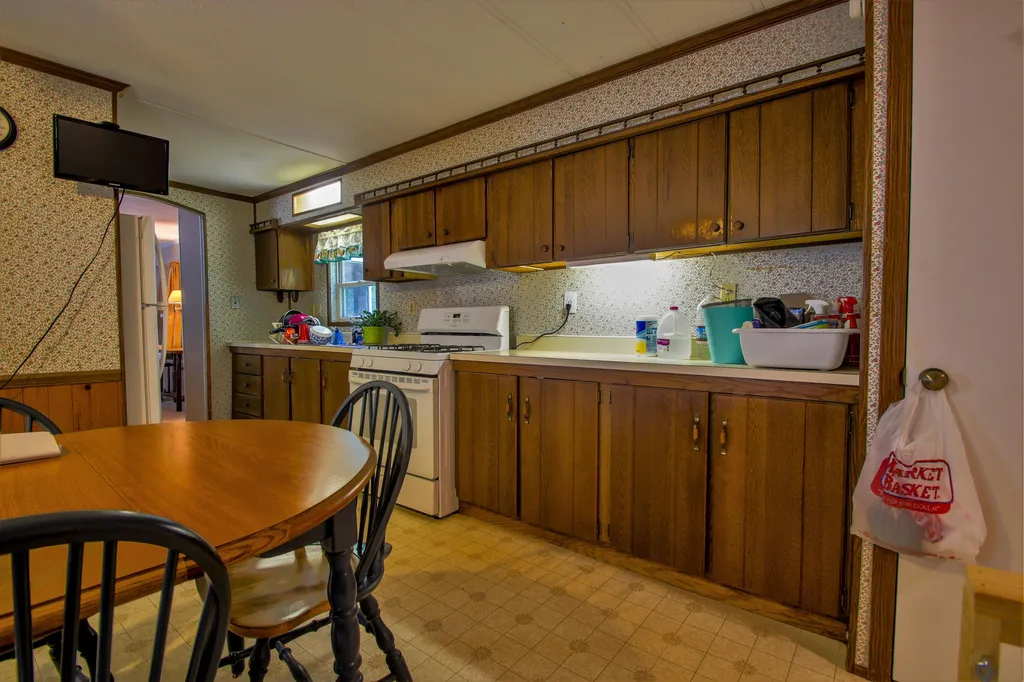 160 Halls Brook Road Rumney NH 03266