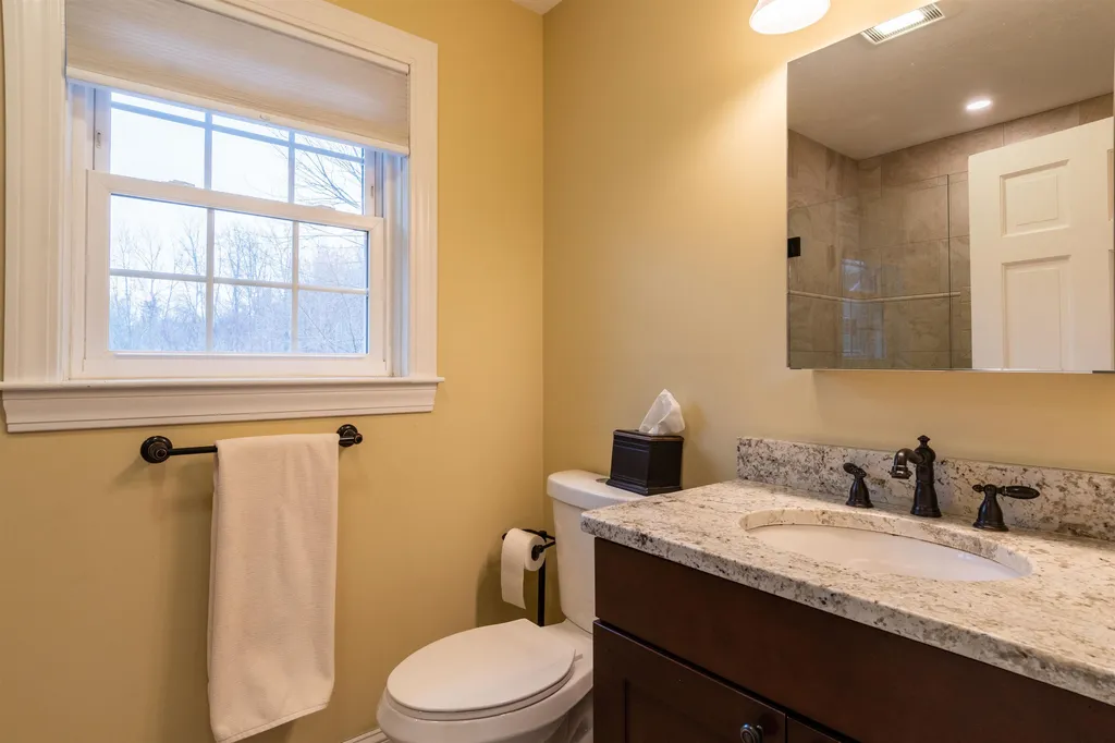 5 Plum Drive Nashua NH 03062