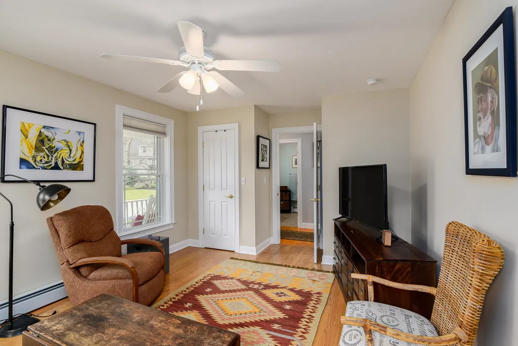 3 Izzy Lane Kittery ME 03904
