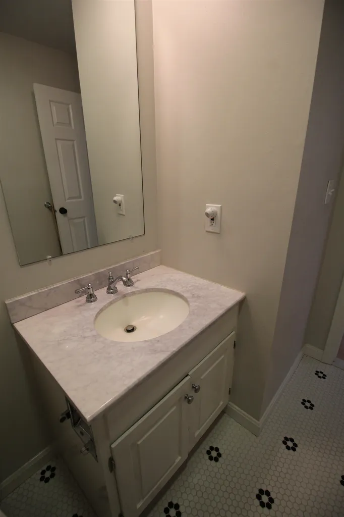 85 Townhouse Way Woodstock VT 05091
