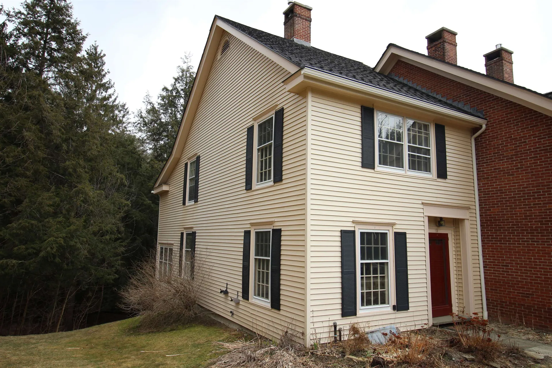 85 Townhouse Way Woodstock VT 05091
