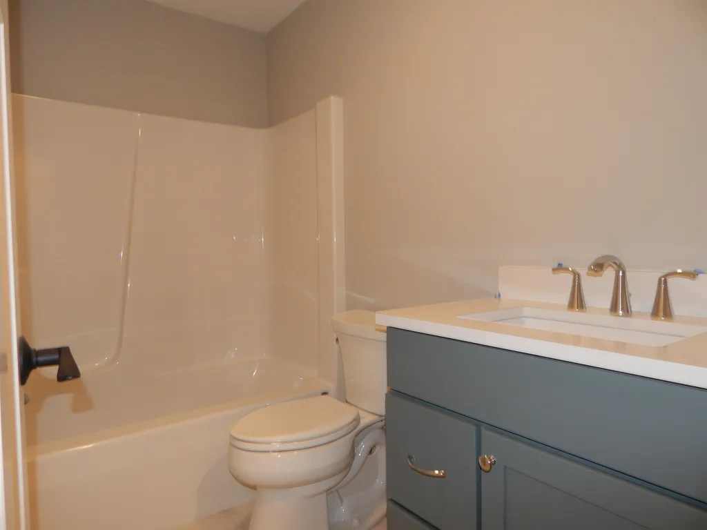 11 Rose Fountain Lane Hampton NH 03842