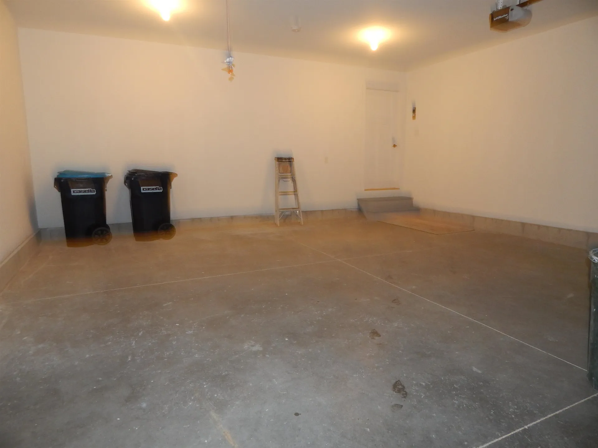 11 Rose Fountain Lane Hampton NH 03842