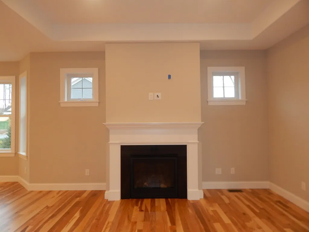 9 Rose Fountain Lane Hampton NH 03842