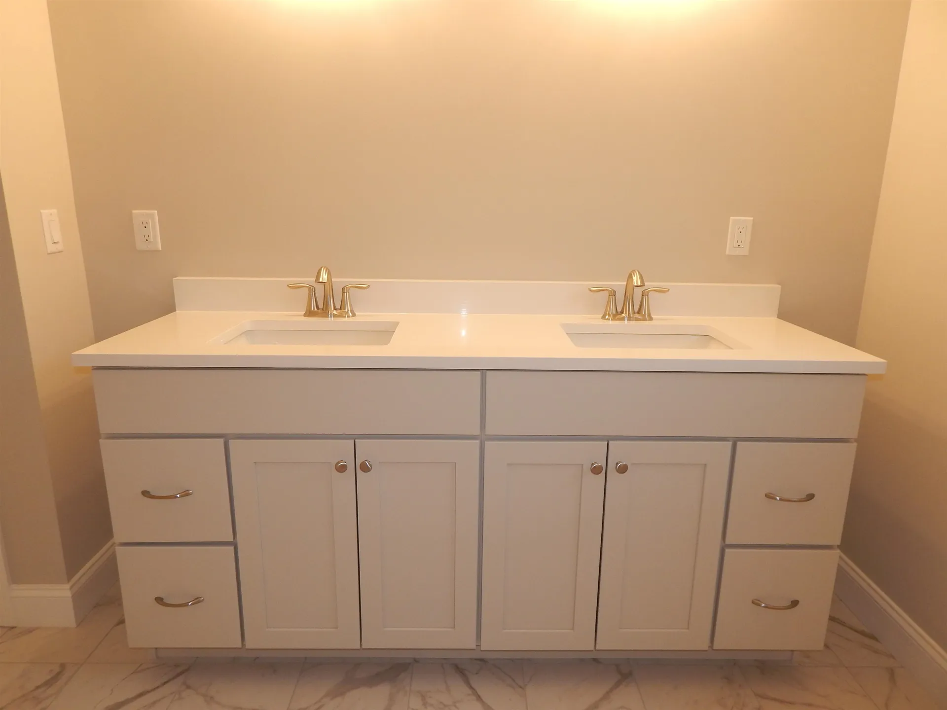 9 Rose Fountain Lane Hampton NH 03842