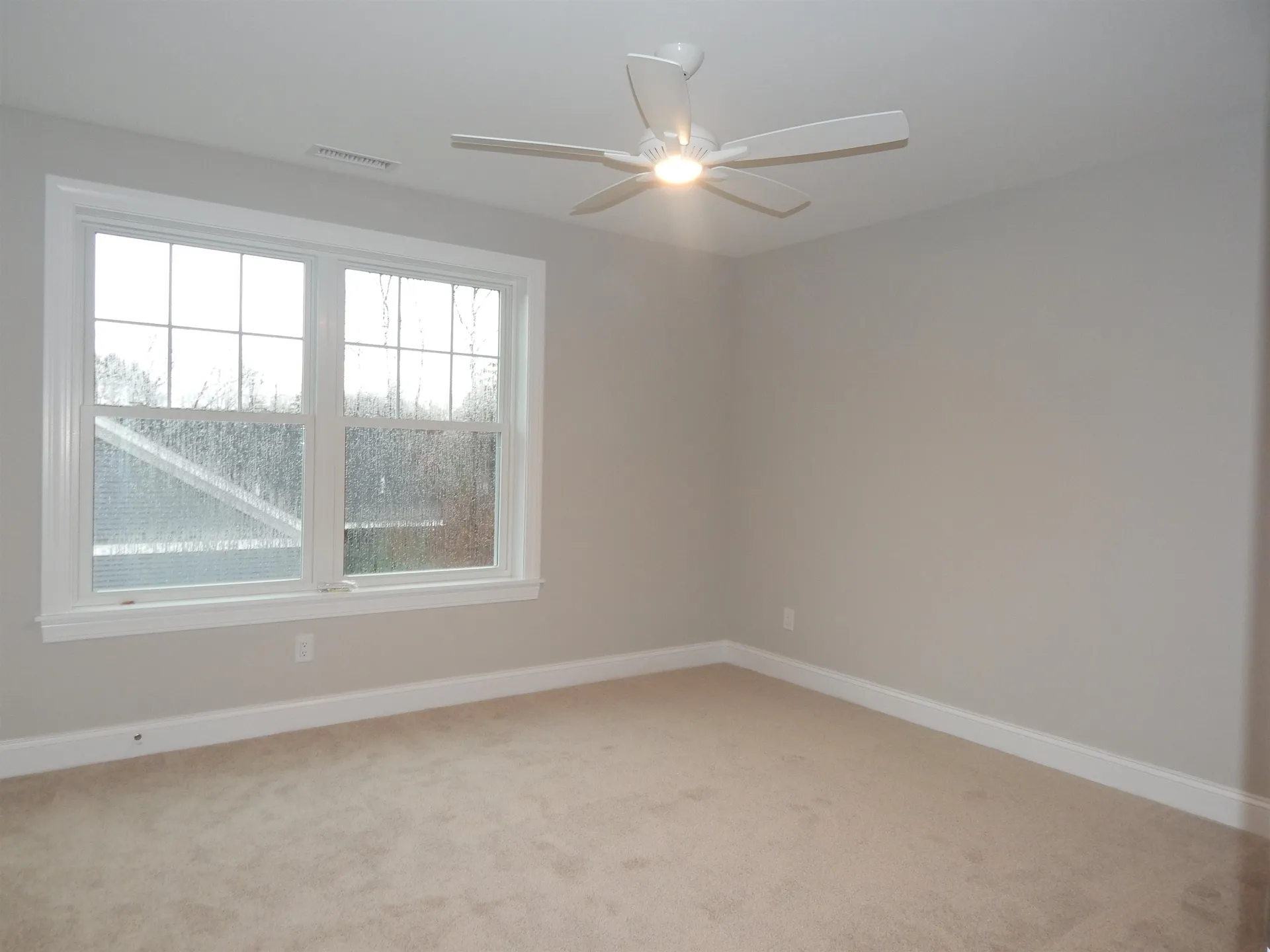 9 Rose Fountain Lane Hampton NH 03842
