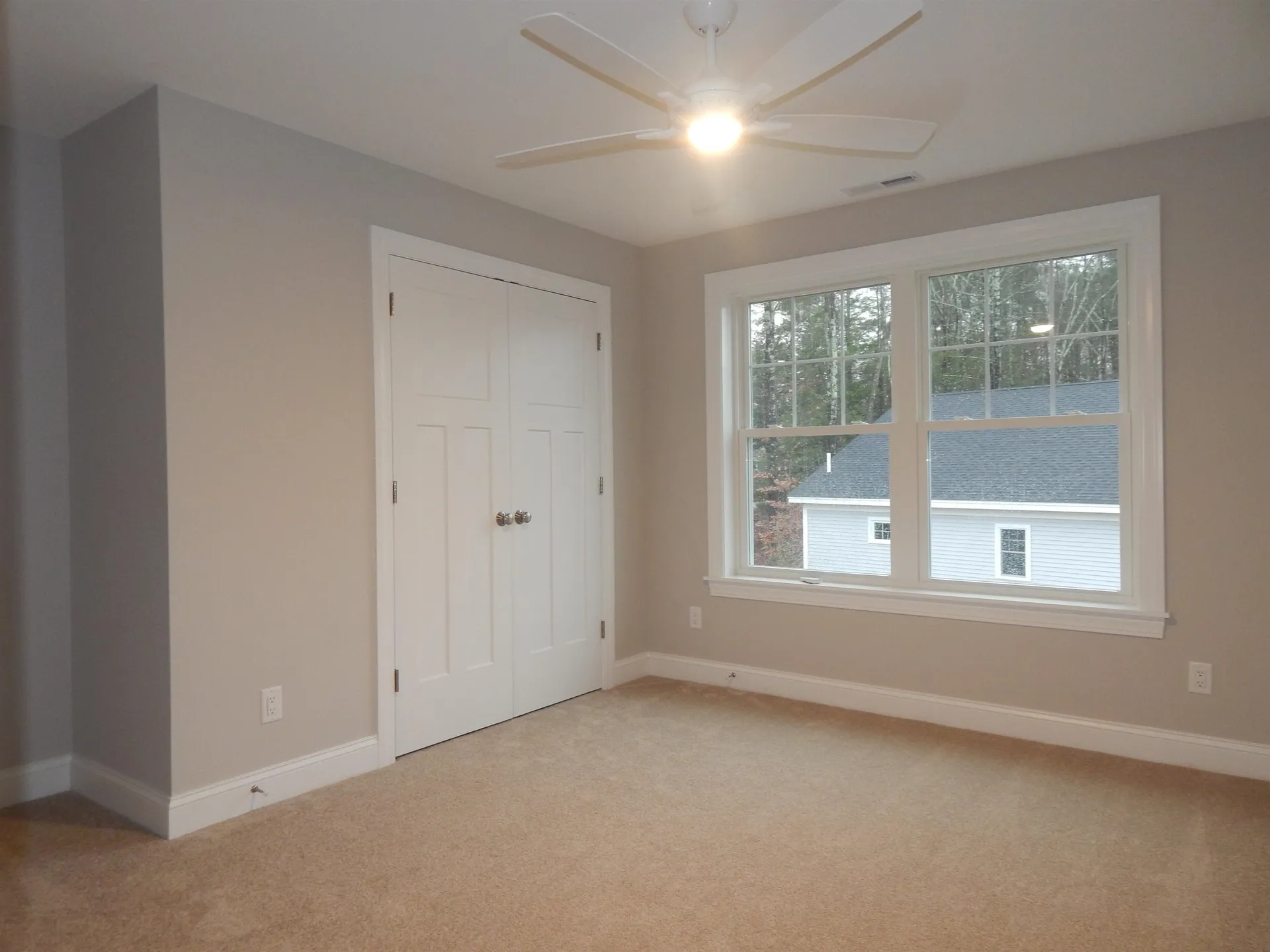 9 Rose Fountain Lane Hampton NH 03842