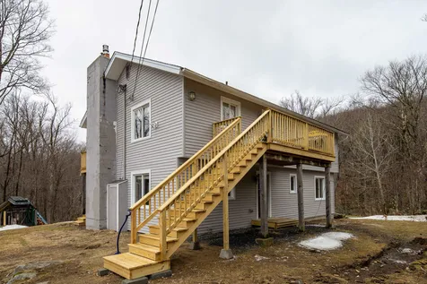 306 Heather Lane Mendon VT 05701