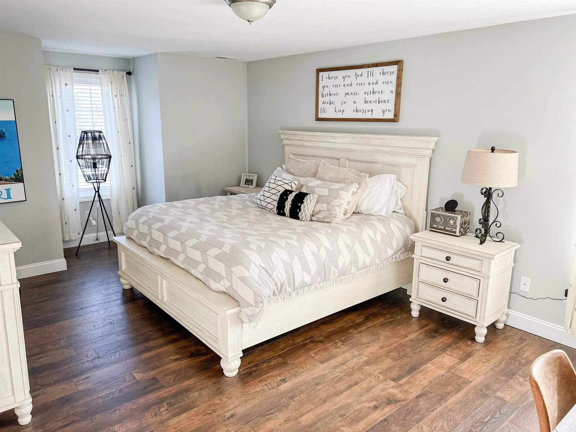 12 Everett Street Derry NH 03038