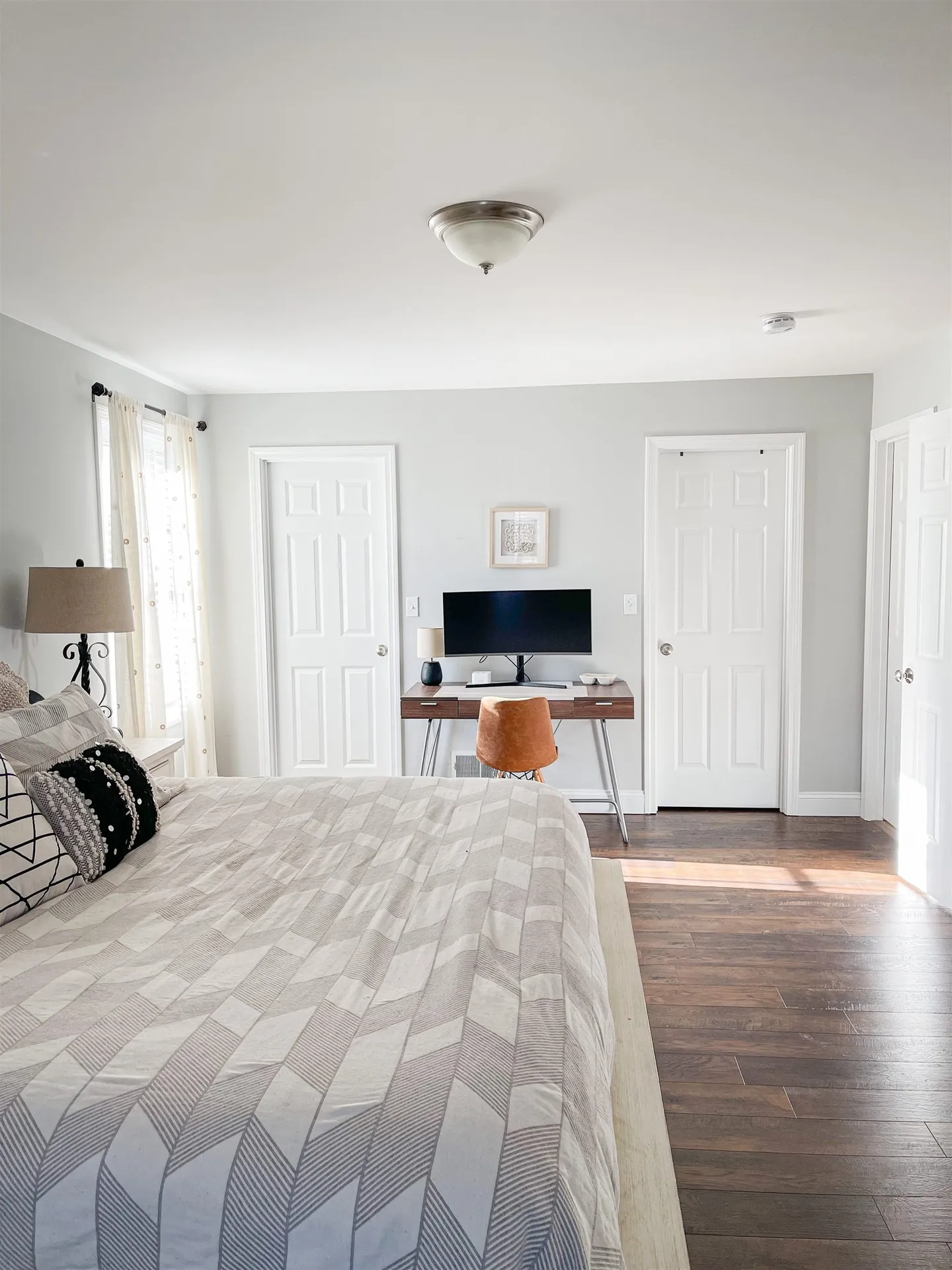 12 Everett Street Derry NH 03038