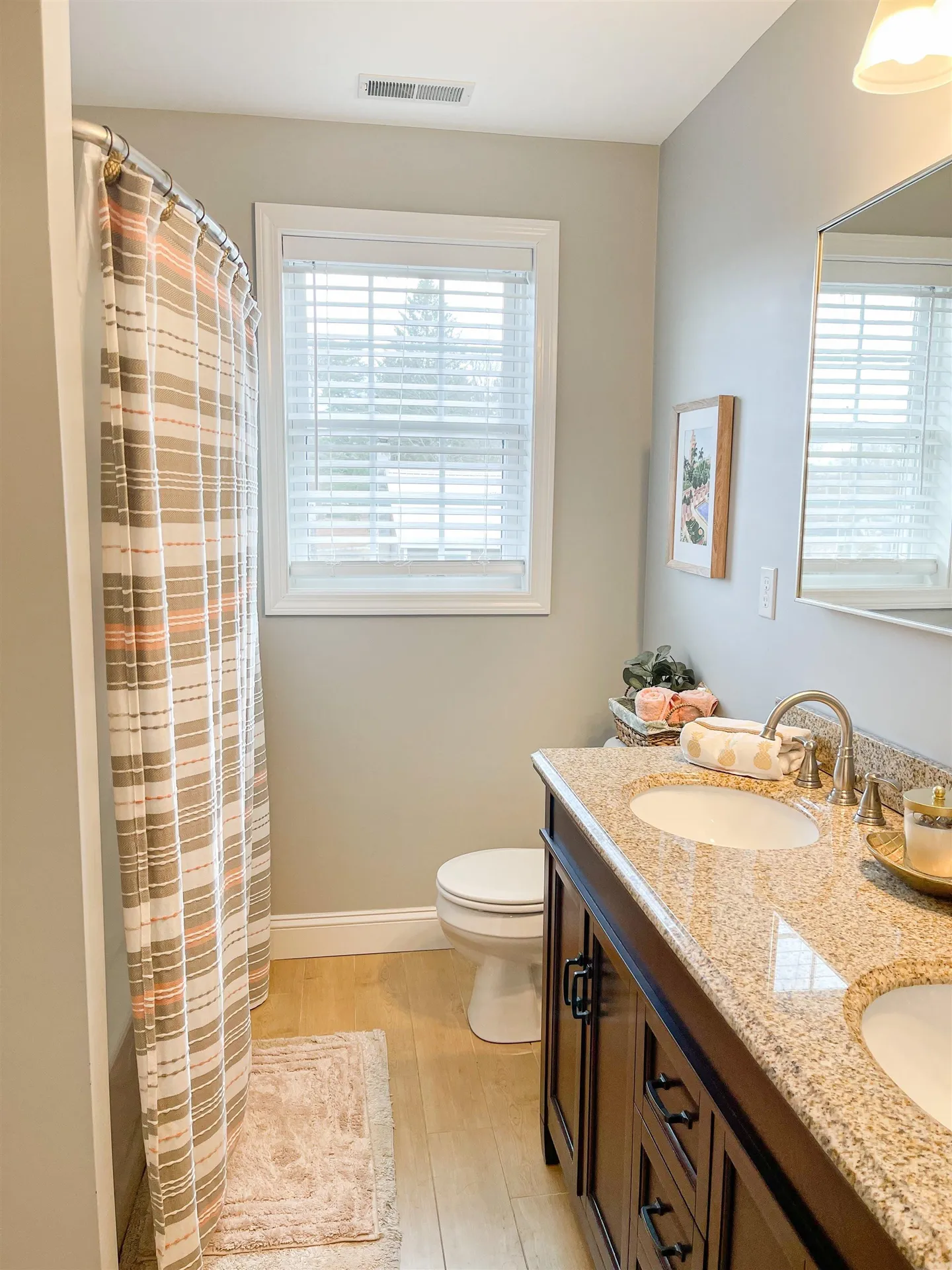 12 Everett Street Derry NH 03038