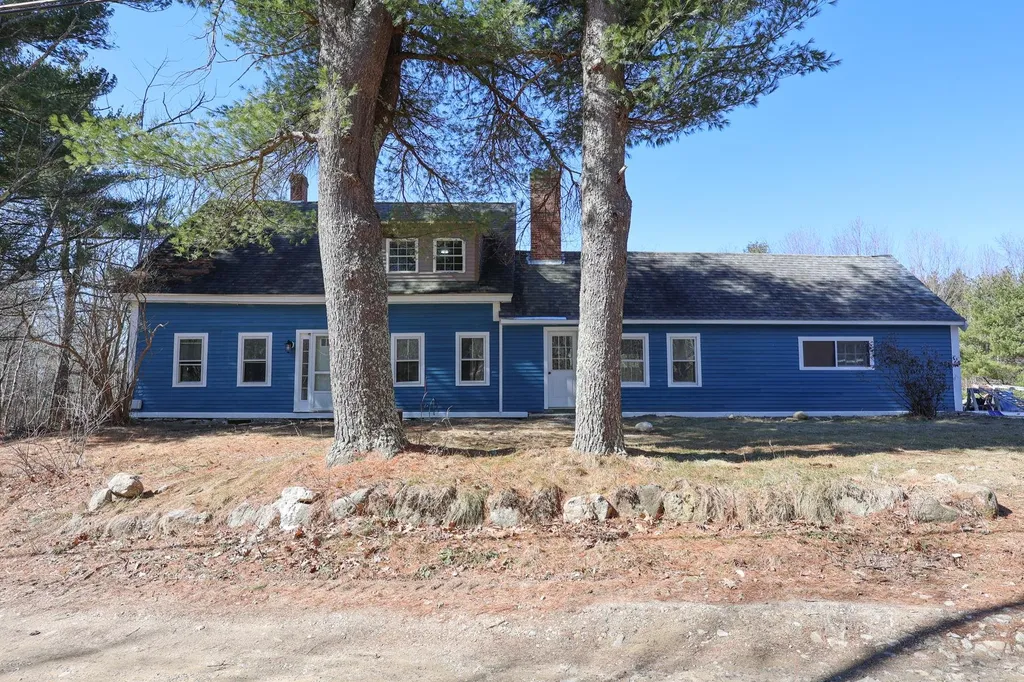 217 Mount Delight Road Deerfield NH 03037