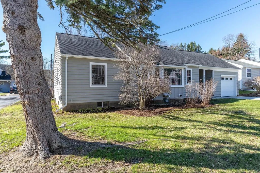 55 Bilodeau Court Burlington VT 05401