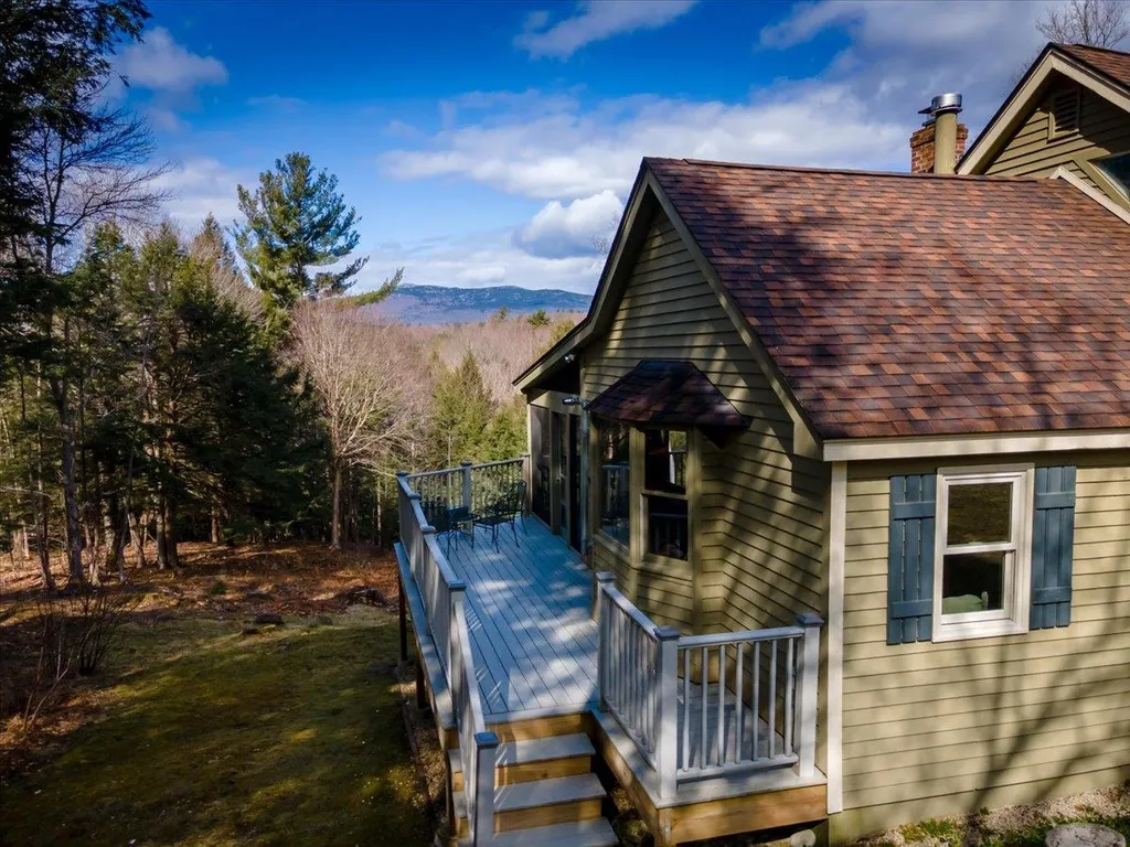 165 Crestview Drive Jaffrey NH 03452