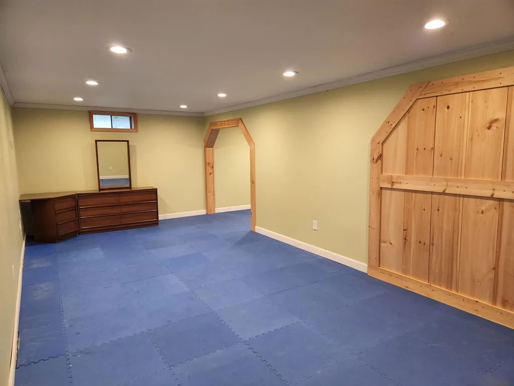3 Dearborn Circle Walpole NH 03608