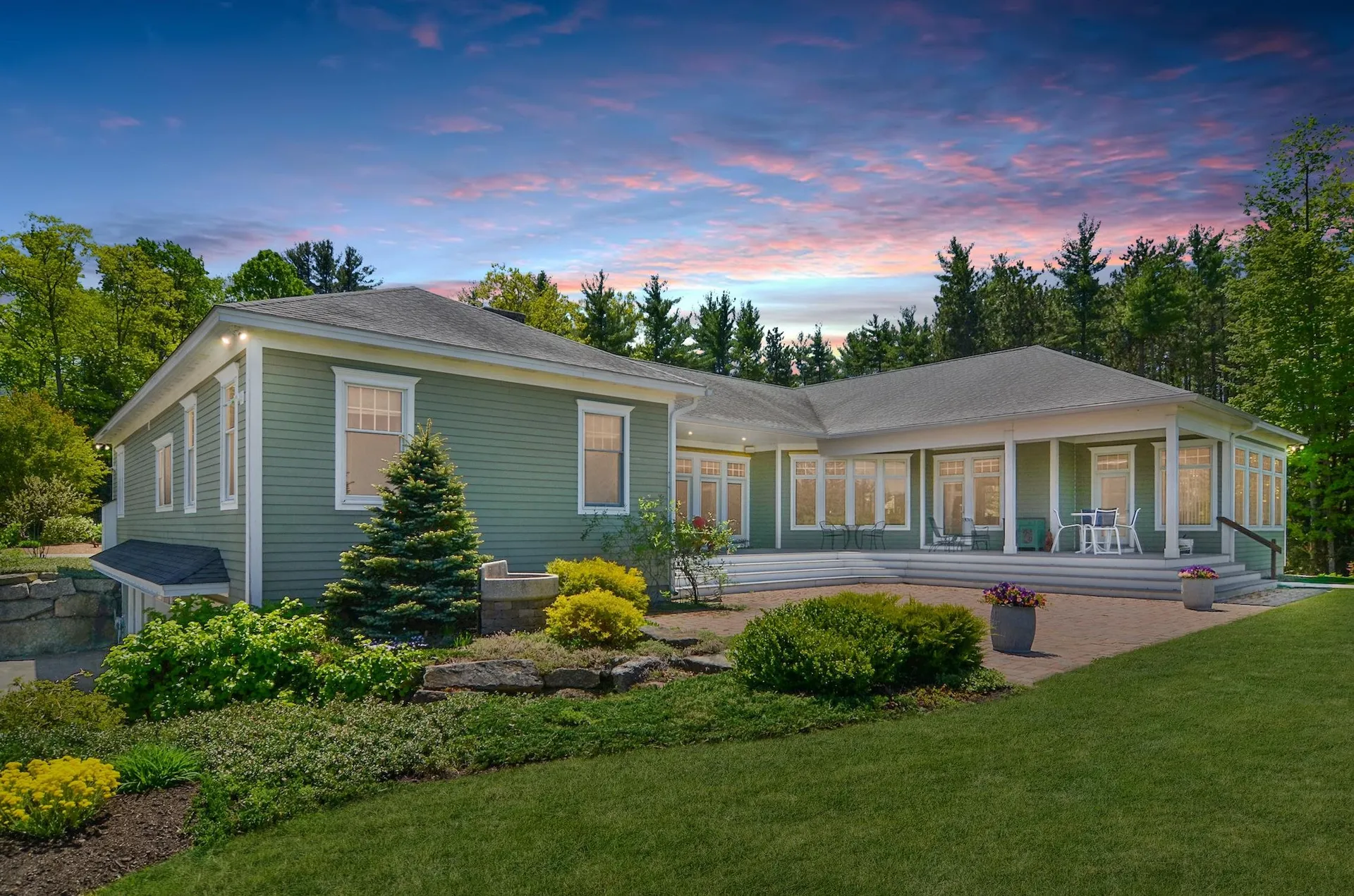 255 Meredith Center Road Meredith NH 03253