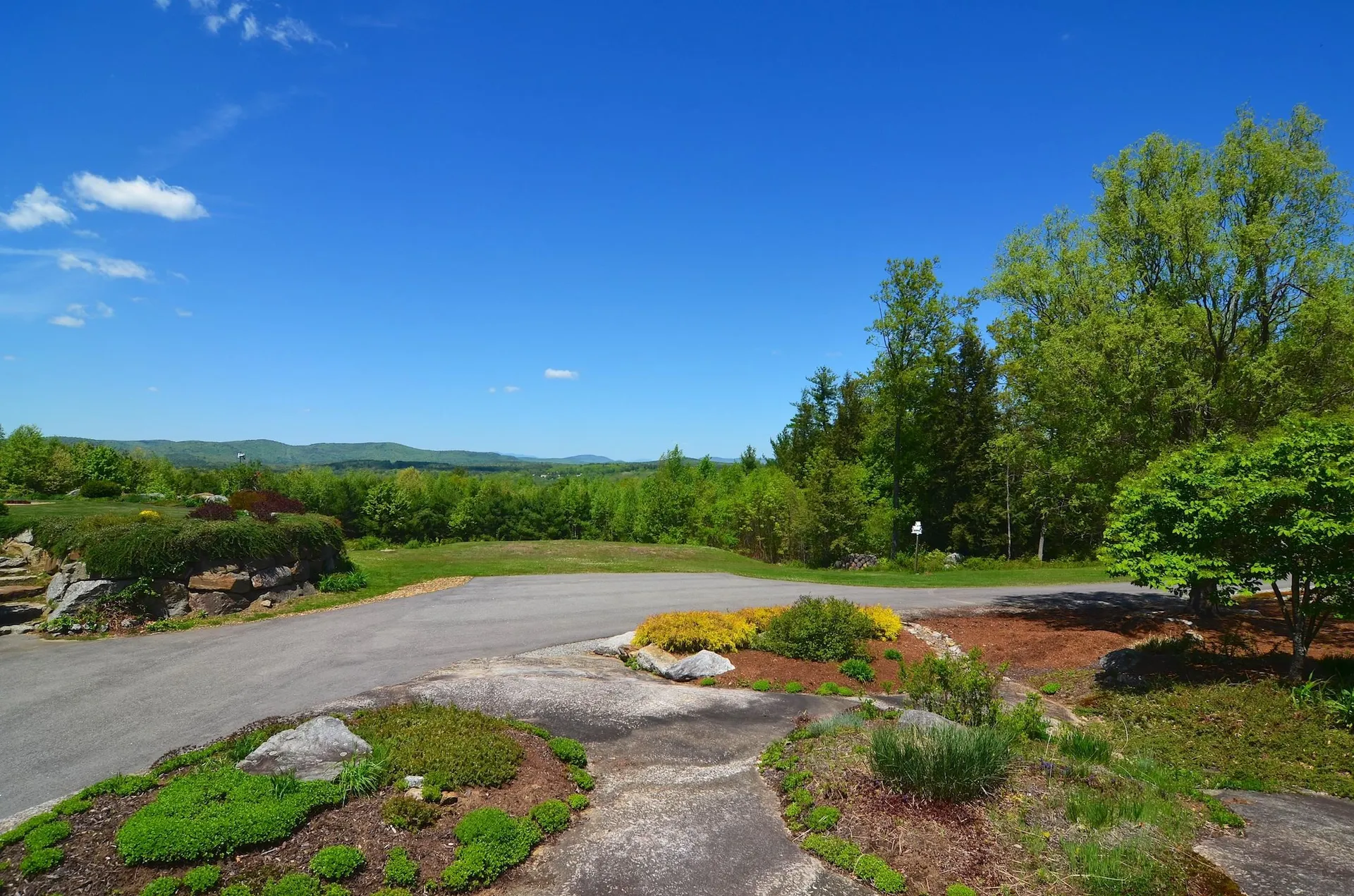 255 Meredith Center Road Meredith NH 03253