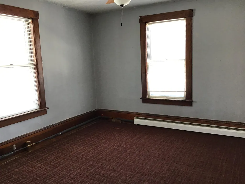 8 Union Street Windsor VT 05089