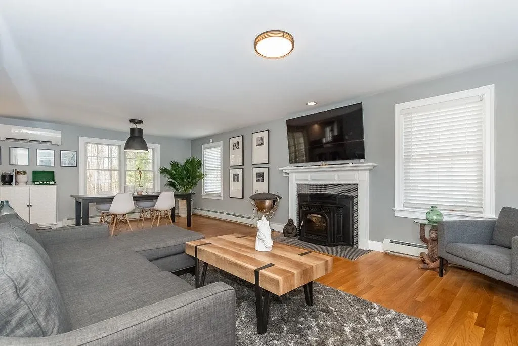 17 Lupine Lane Rochester NH 03868