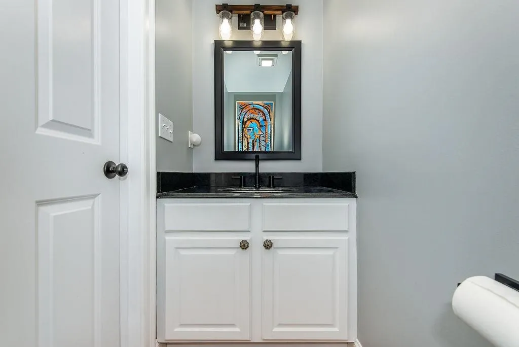 17 Lupine Lane Rochester NH 03868