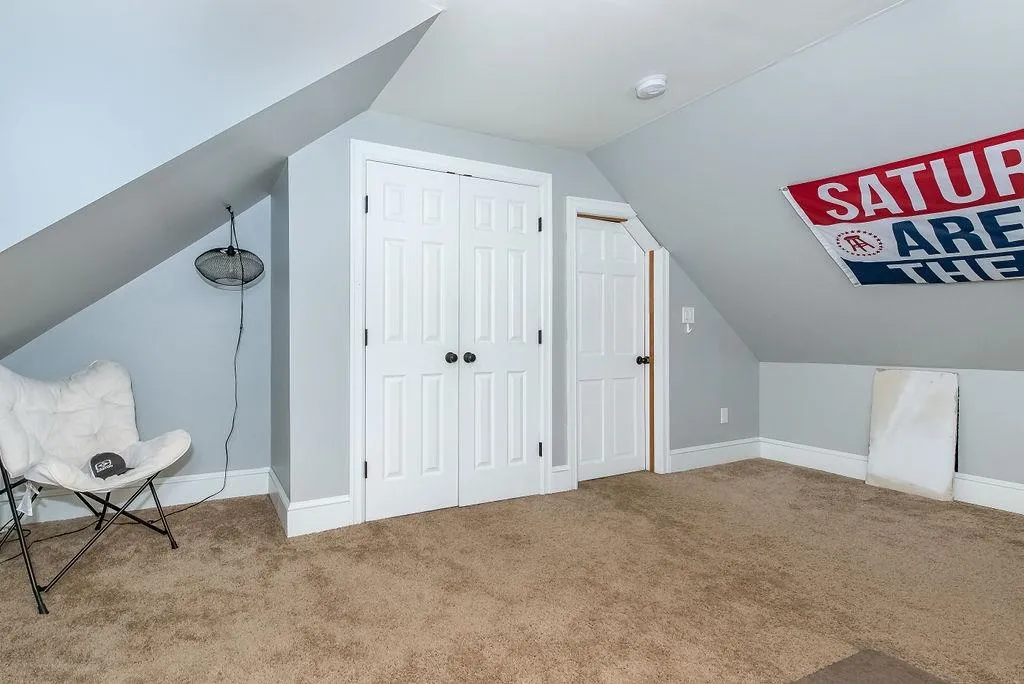 17 Lupine Lane Rochester NH 03868