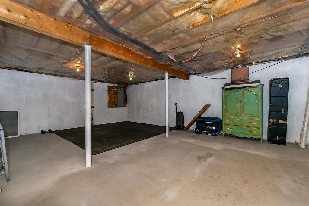 17 Lupine Lane Rochester NH 03868