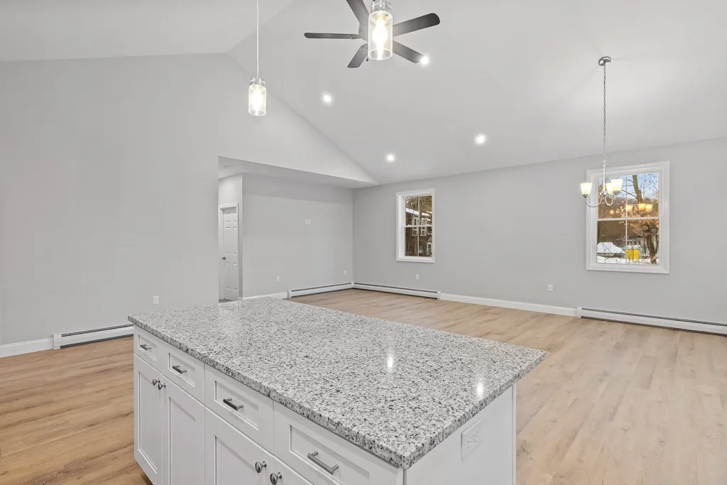 14 Ashuelot Drive Tilton NH 03276