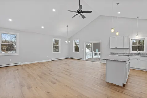 14 Ashuelot Drive Tilton NH 03276