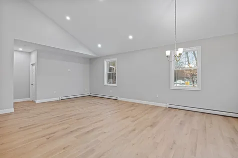 14 Ashuelot Drive Tilton NH 03276