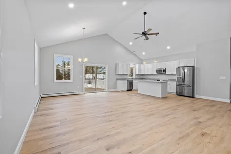 14 Ashuelot Drive Tilton NH 03276