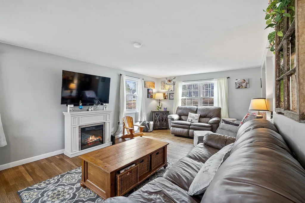 46 Water Street Boscawen NH 03303