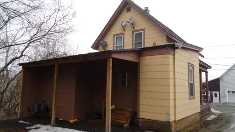 8 Weston Street Randolph VT 05060