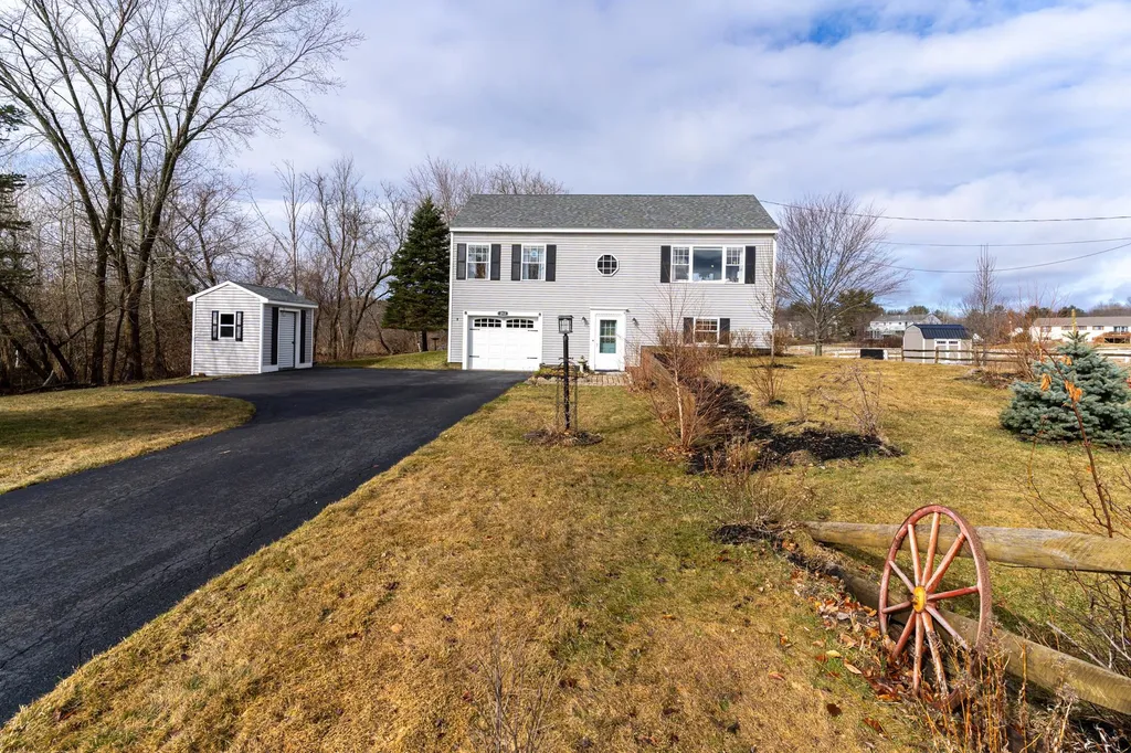 213 Green Street Somersworth NH 03878