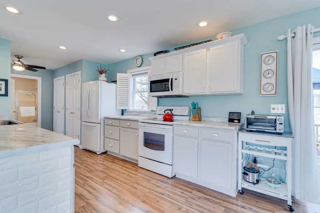 213 Green Street Somersworth NH 03878