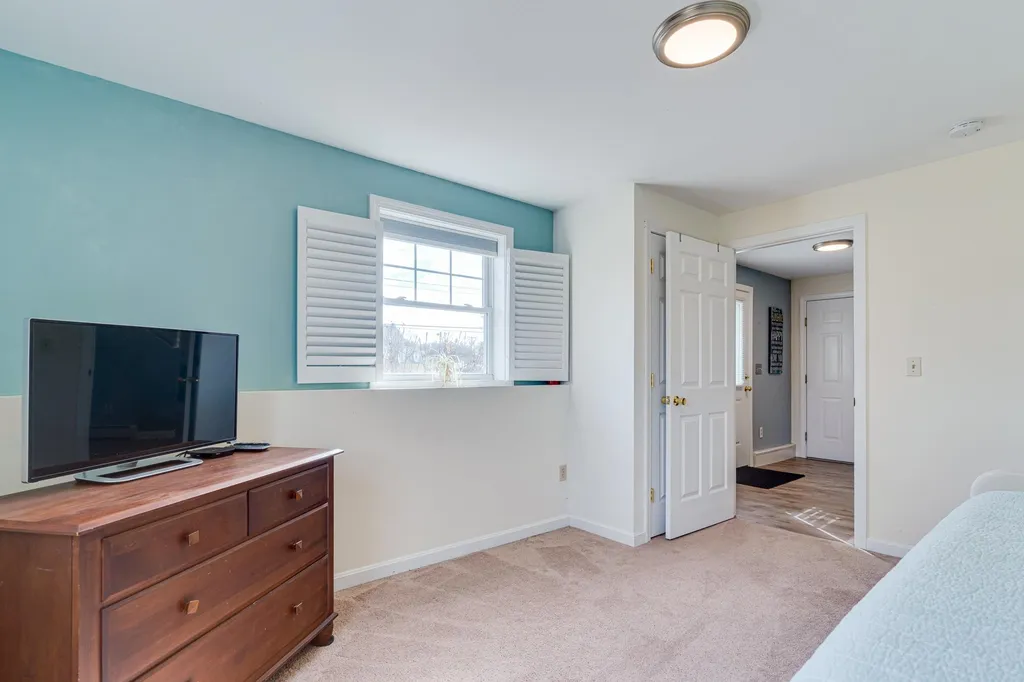 213 Green Street Somersworth NH 03878