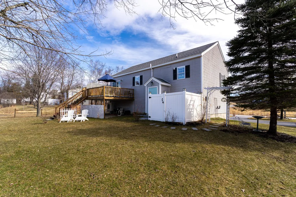 213 Green Street Somersworth NH 03878