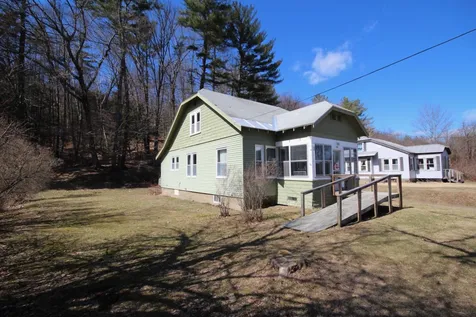 19 Weston Heights Windsor VT 05089