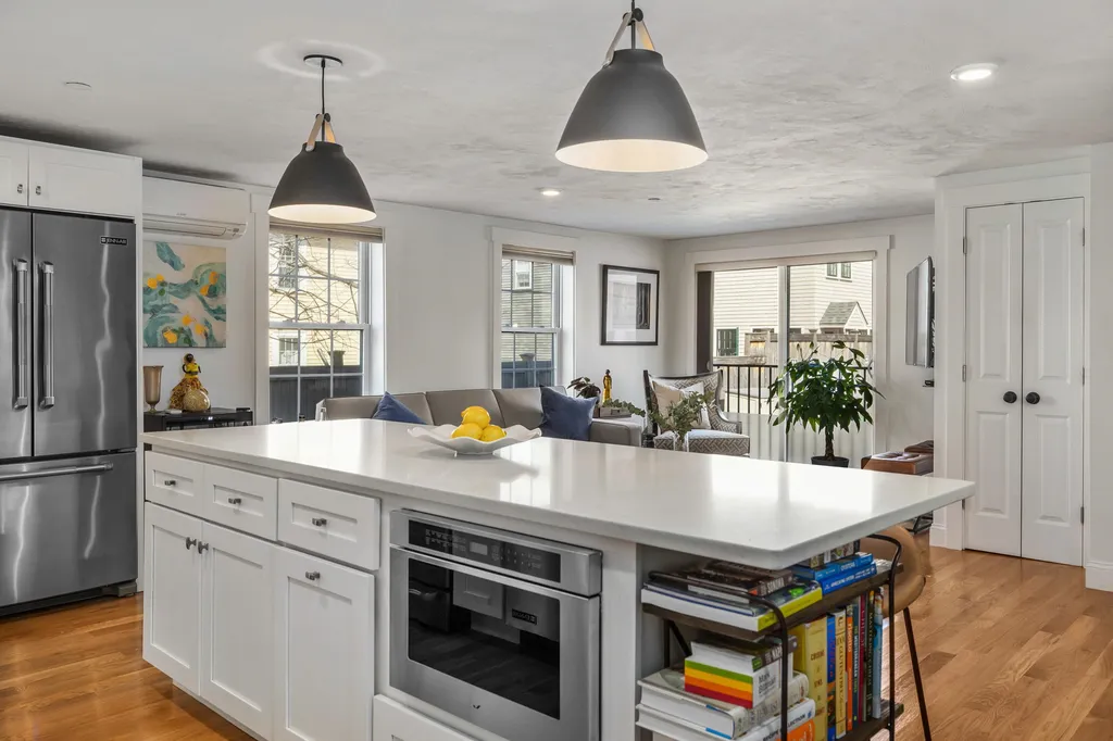 21 Brewster Street Portsmouth NH 03801